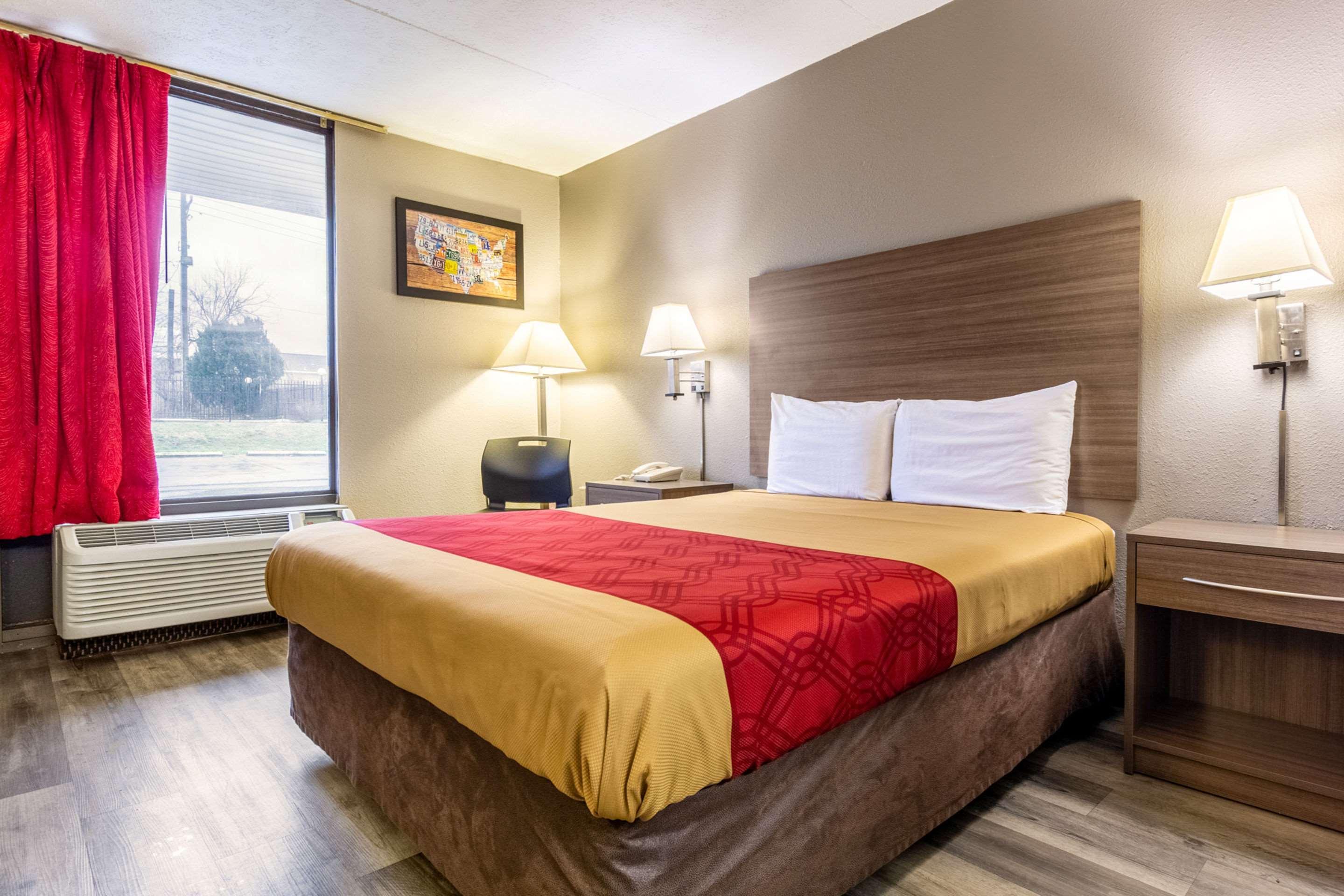 Econo Lodge Seymour Luaran gambar