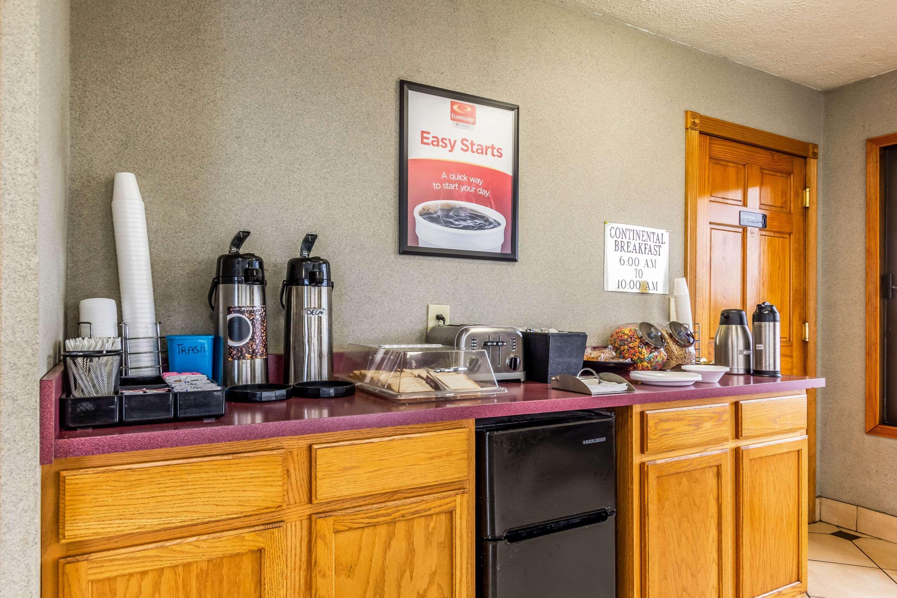 Econo Lodge Seymour Luaran gambar