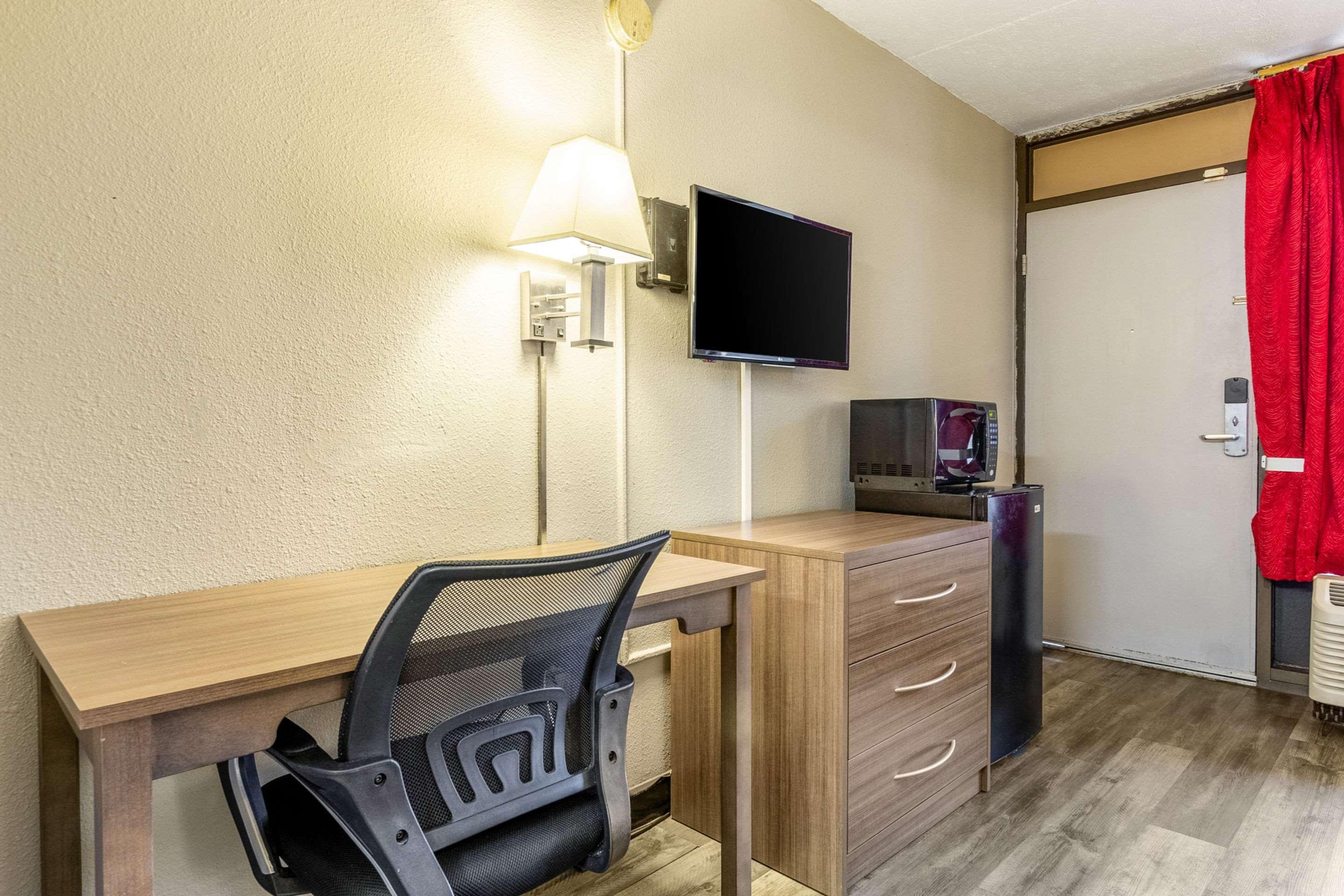 Econo Lodge Seymour Luaran gambar
