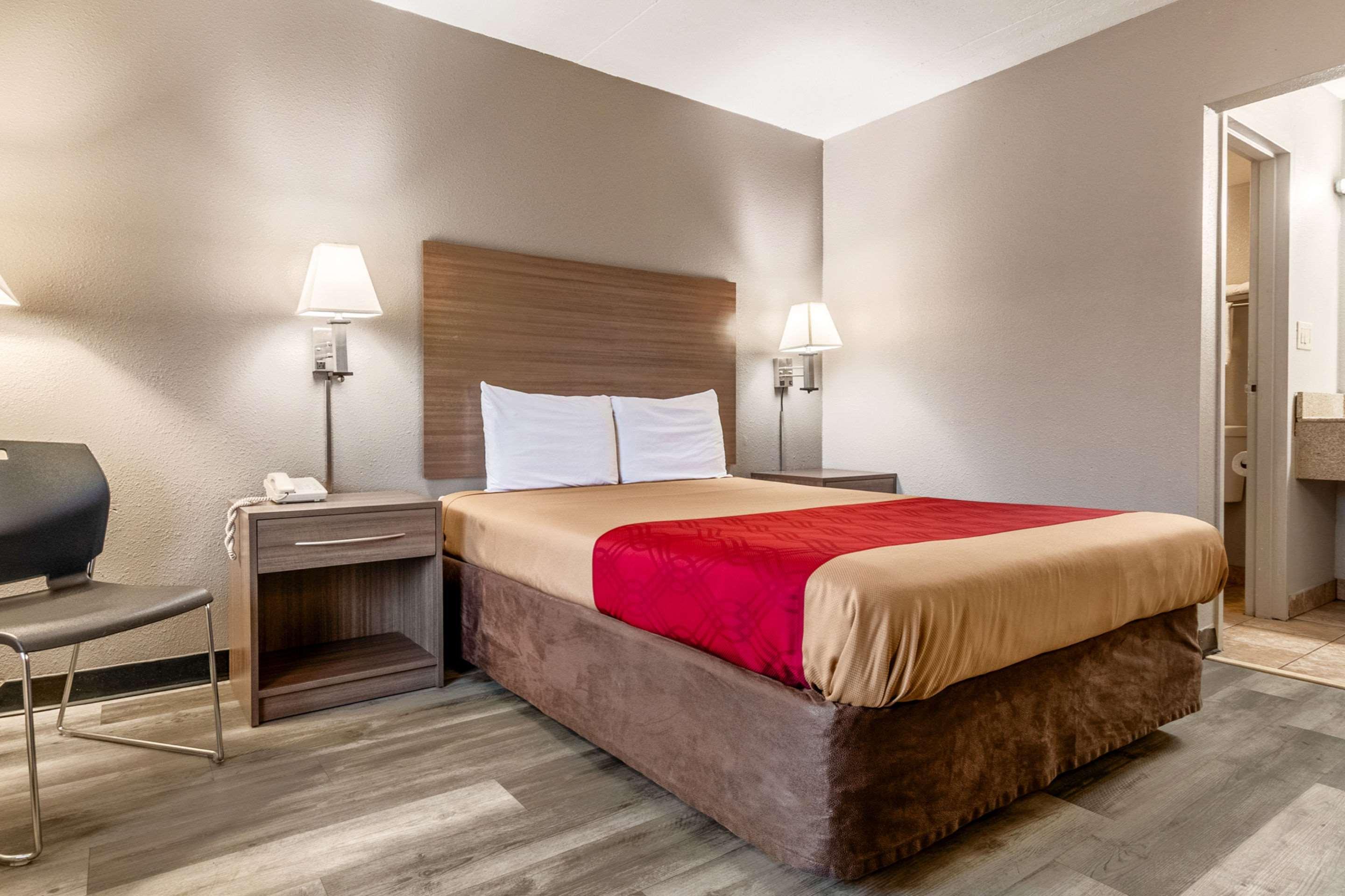 Econo Lodge Seymour Luaran gambar