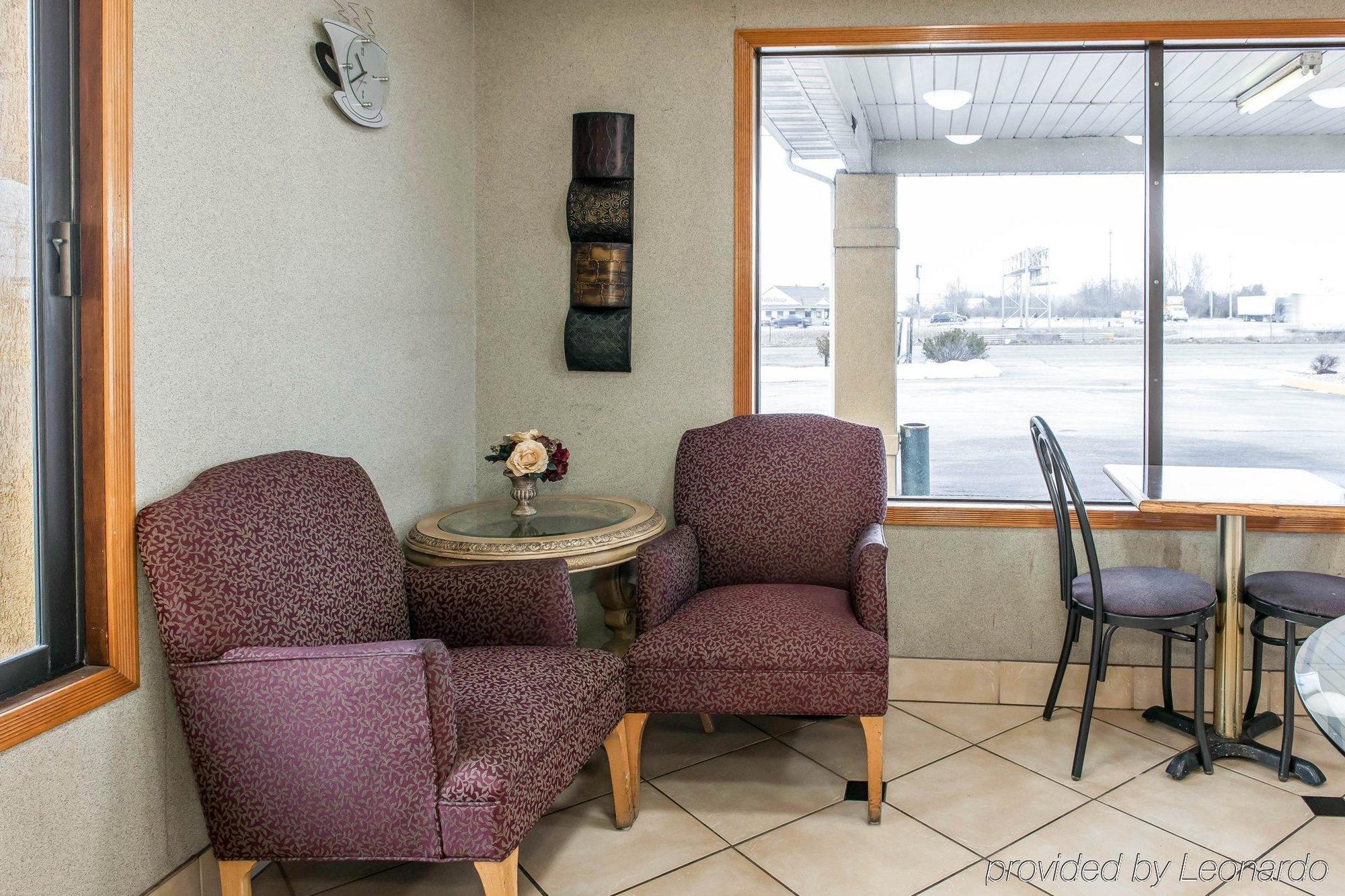 Econo Lodge Seymour Luaran gambar