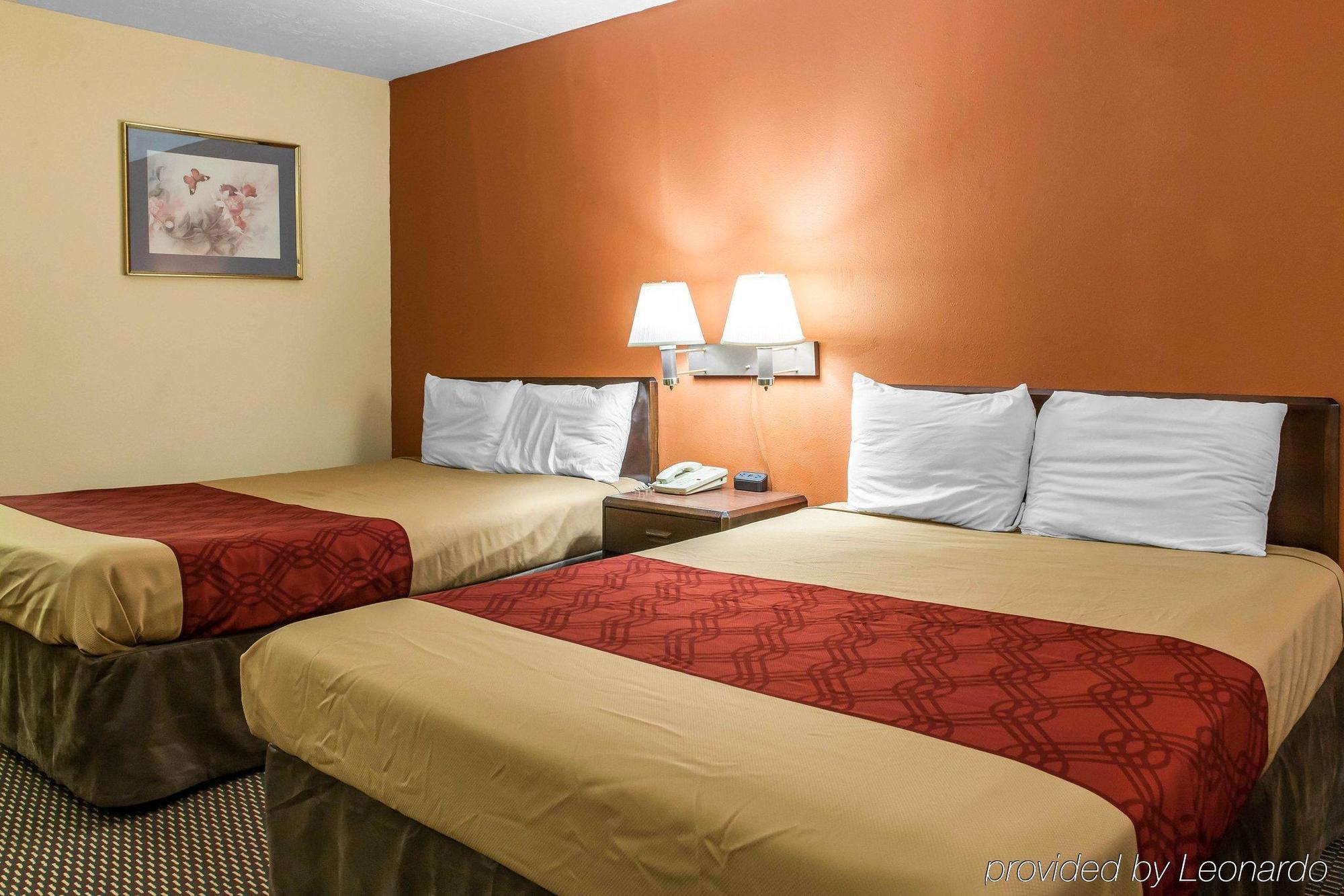 Econo Lodge Seymour Luaran gambar