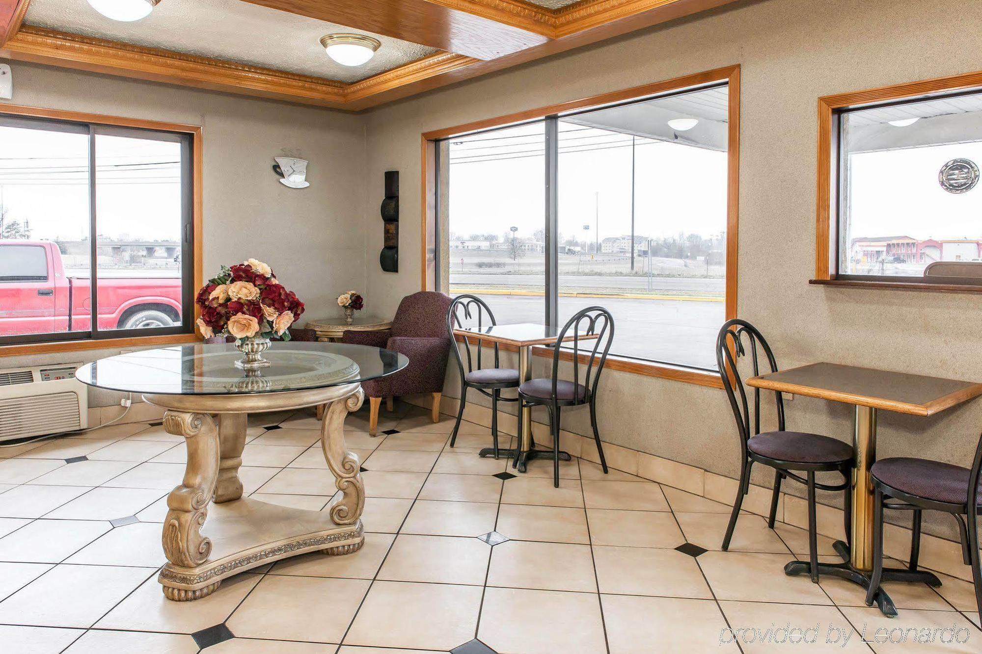 Econo Lodge Seymour Luaran gambar